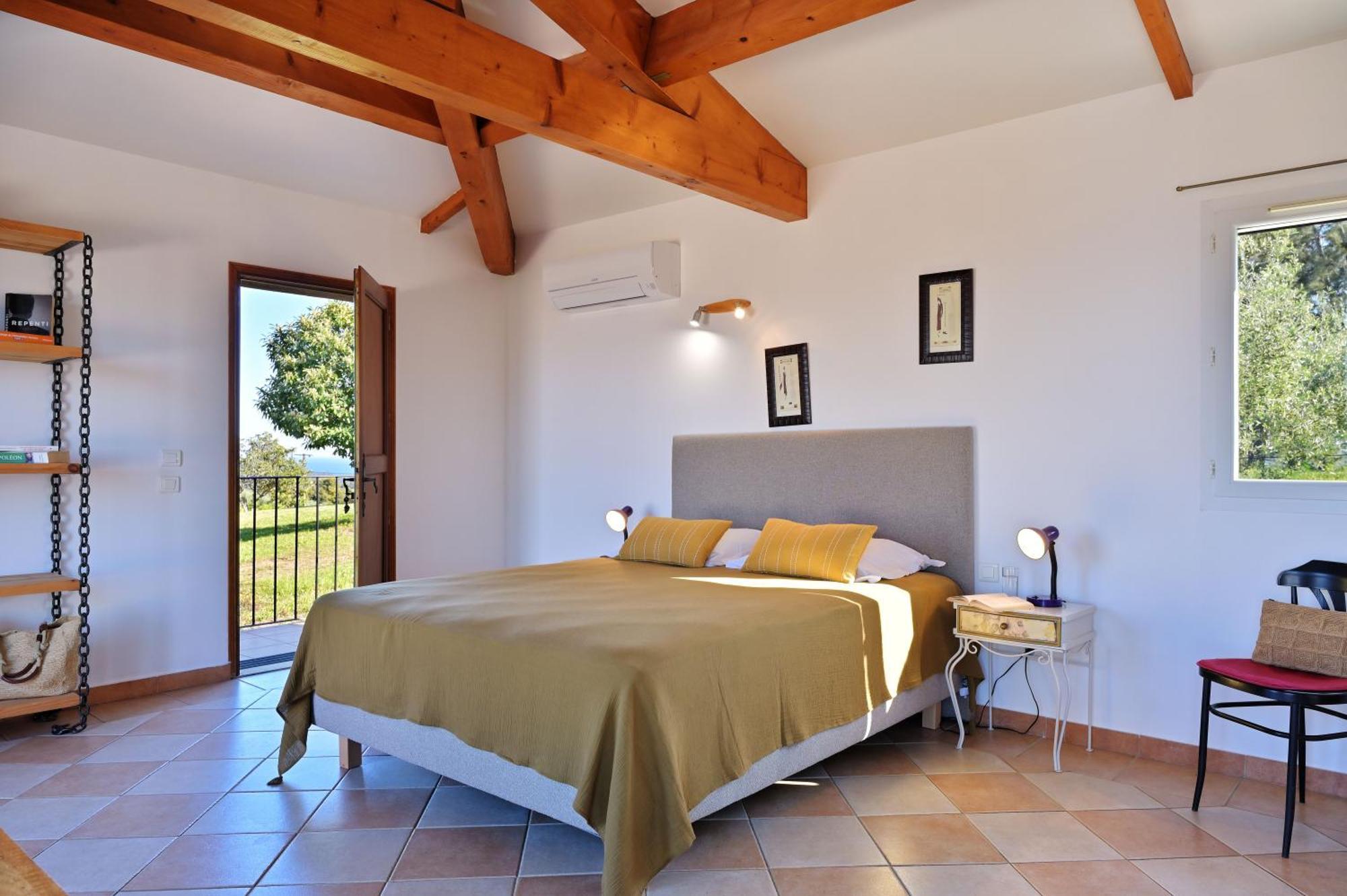Domaine Punta Della Guardia Villa Vue Mer Dans Nature Protegee, Plage A 1,5 Km Червионе Экстерьер фото